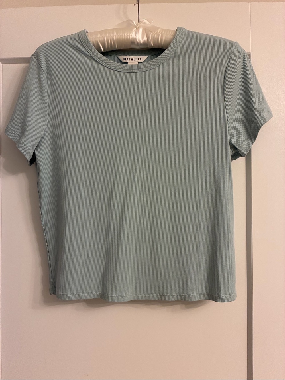 Athleta cropped rib knit tee